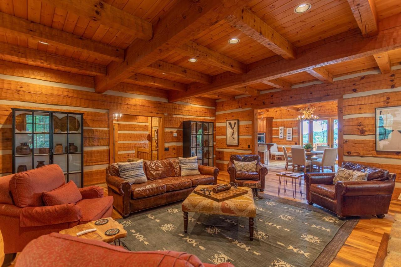 Matney Ridge Estate Villa เบนเนอร์เอลค์ ภายนอก รูปภาพ