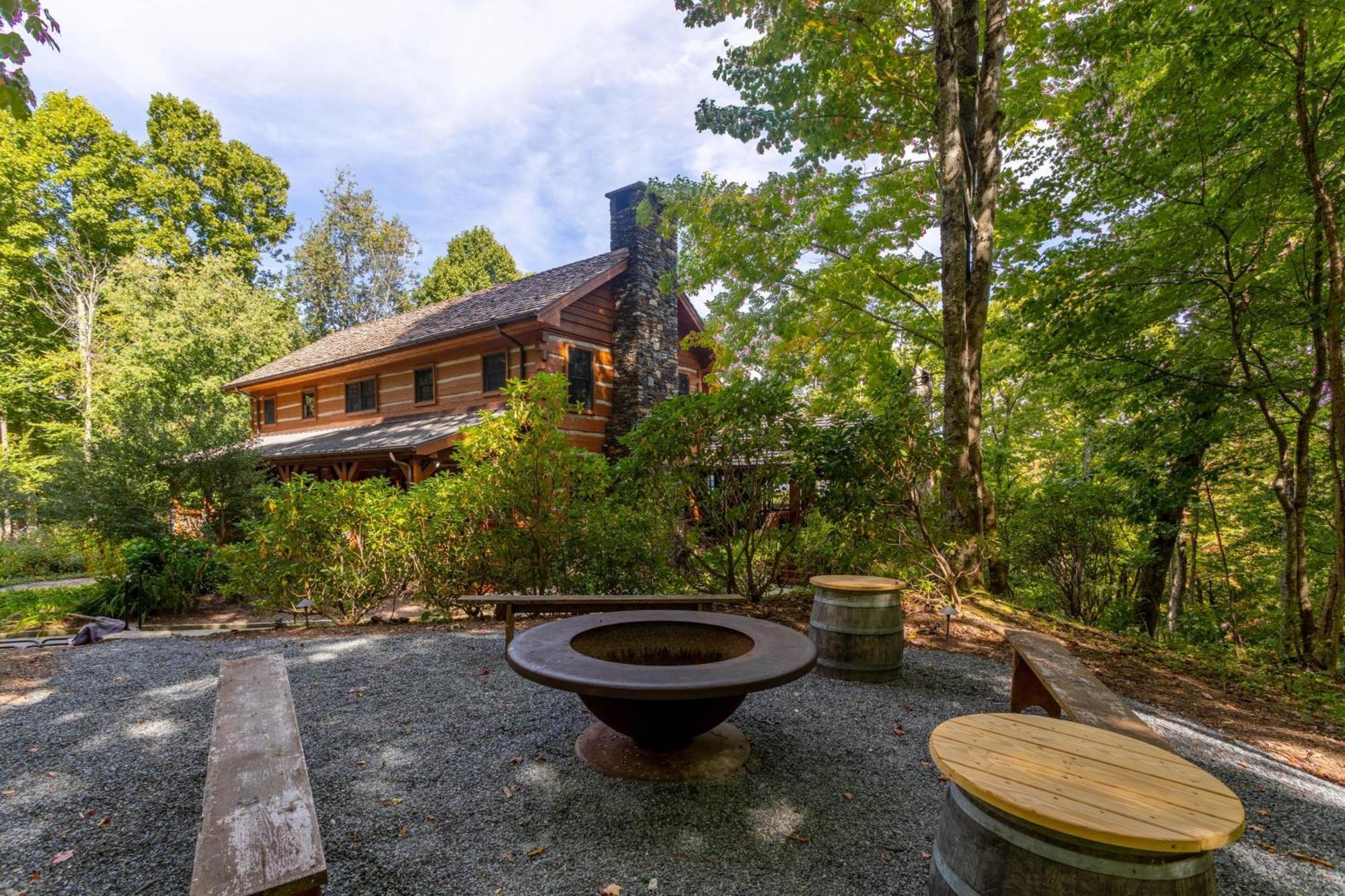 Matney Ridge Estate Villa เบนเนอร์เอลค์ ภายนอก รูปภาพ